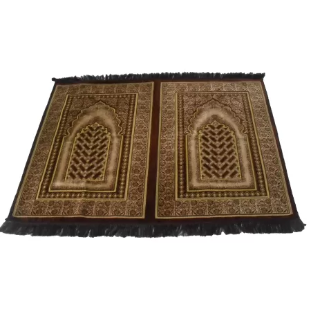 Tapis de pri&egrave;re pour 2 &agrave; 3 personnes 